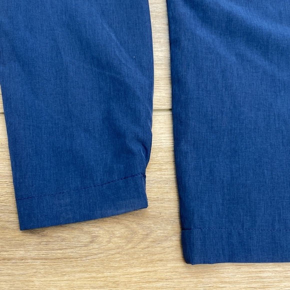 Travis Mathew Stormchaser Lightweight Windbreaker Jacket Golf full zip Blue‎ - Picture 13 of 16